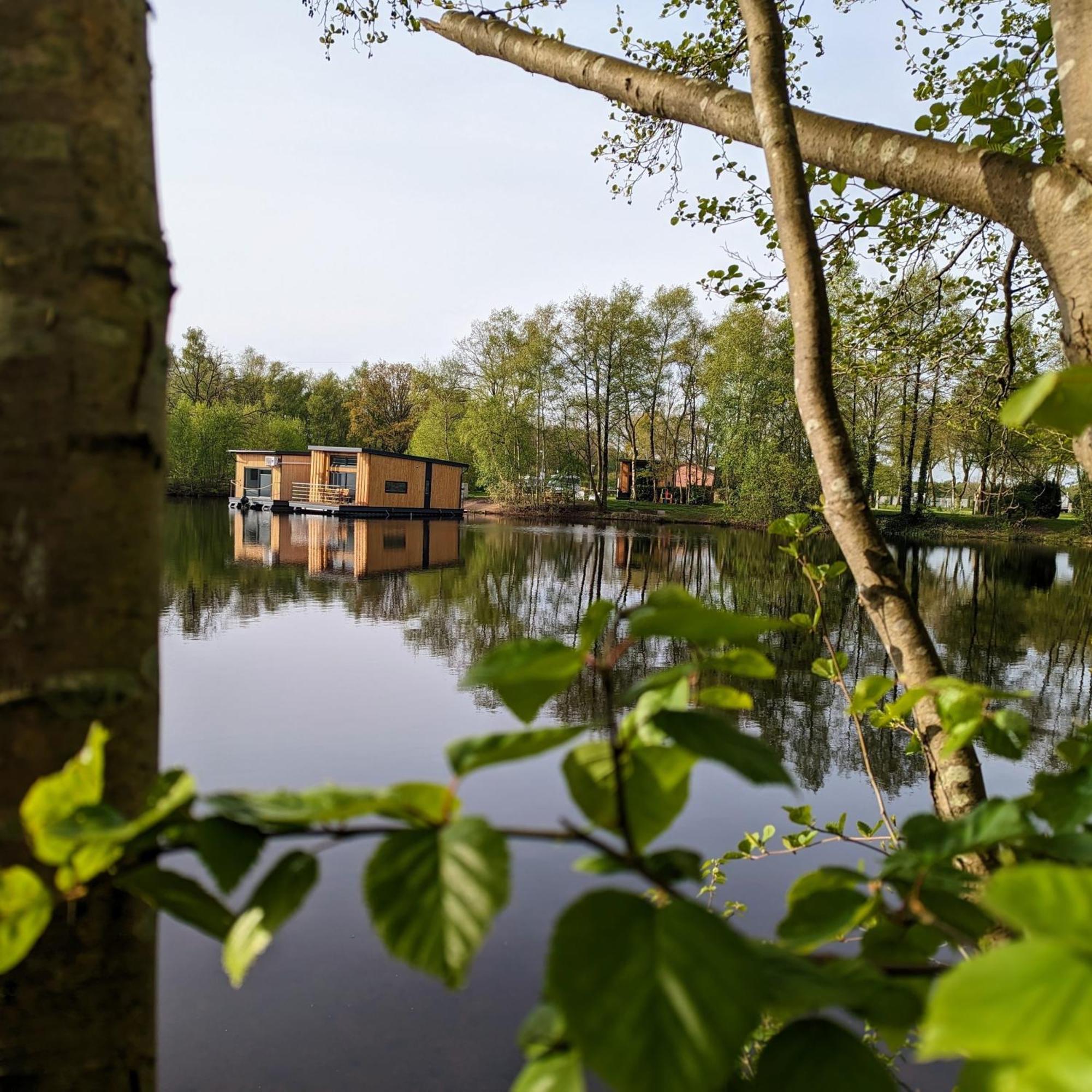 Hausboot Friedrich * Papenbourg